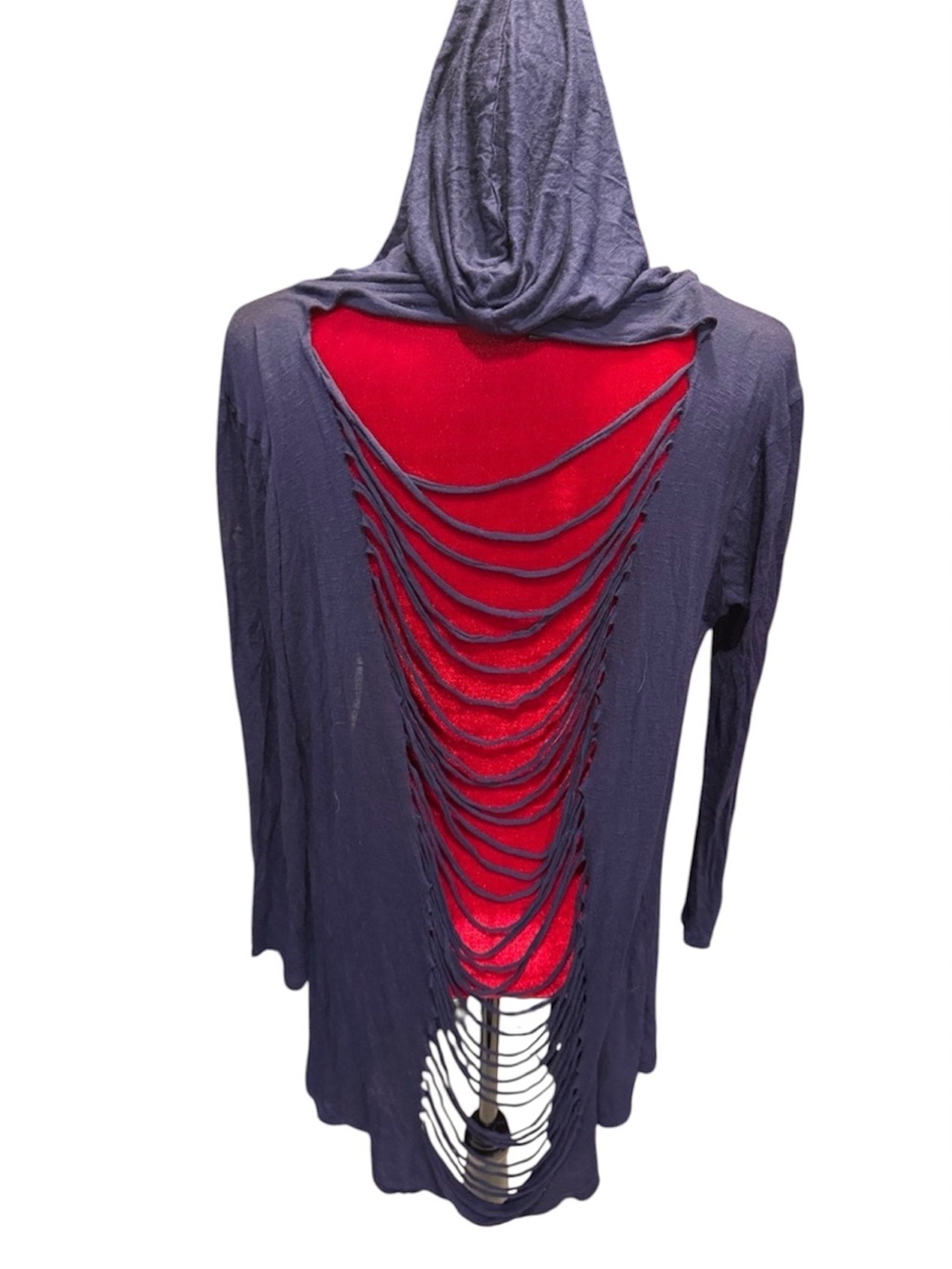 #701.🪷6/$25 🪷open back lightweight statement cardigan. Medium.